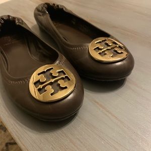 EUC Tory Burch reva flats